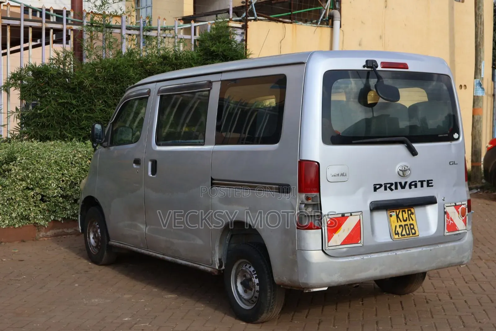 Toyota TownAce 2011 Silver
