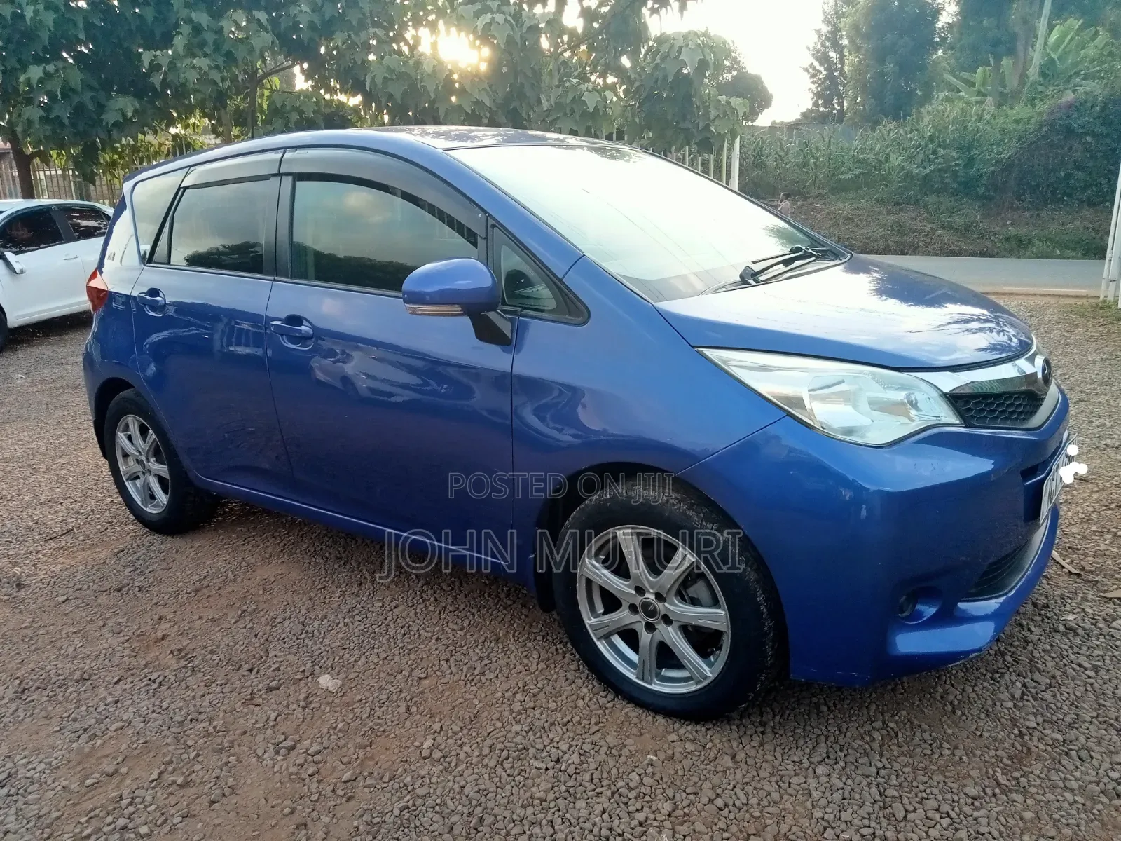 Subaru Trezia 2012 Blue
