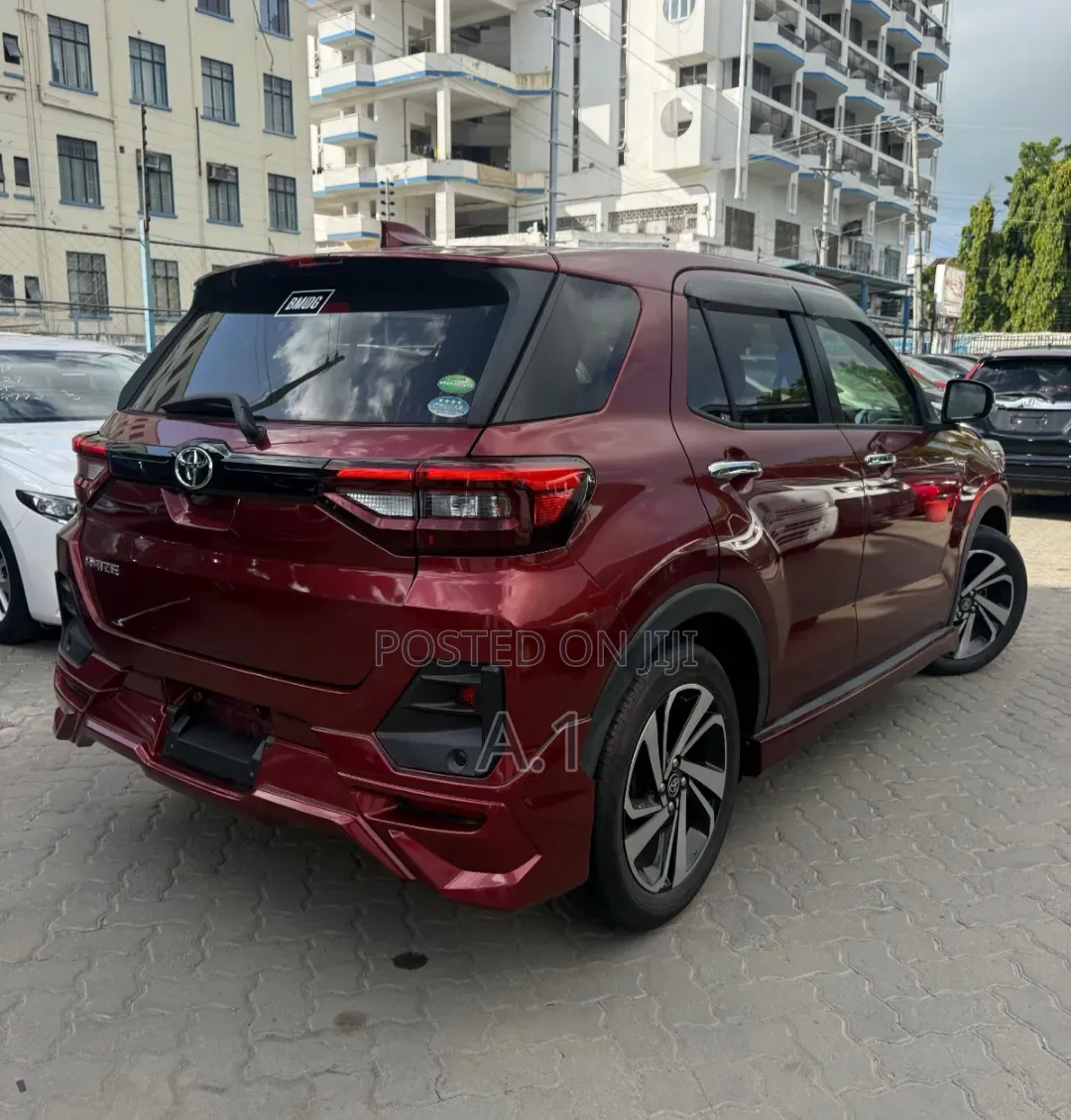 Toyota Raize 2019 Maroon
