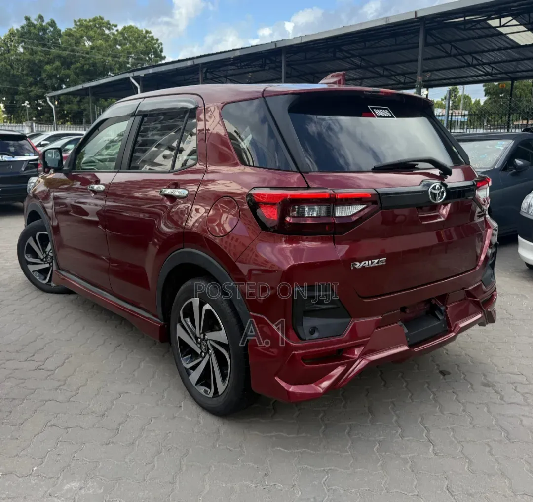 Toyota Raize 2019 Maroon