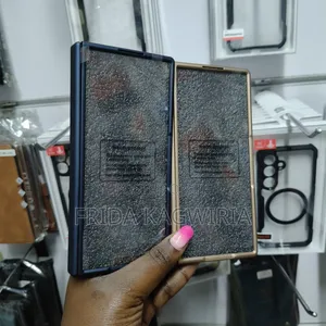 Samsung Fold 7 Folding Case With Stand and Hinge/Screen Protector