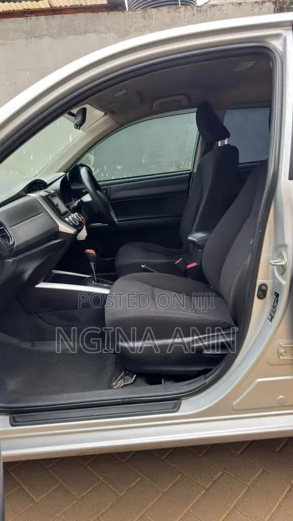 Toyota Corolla Fielder 2013 Silver