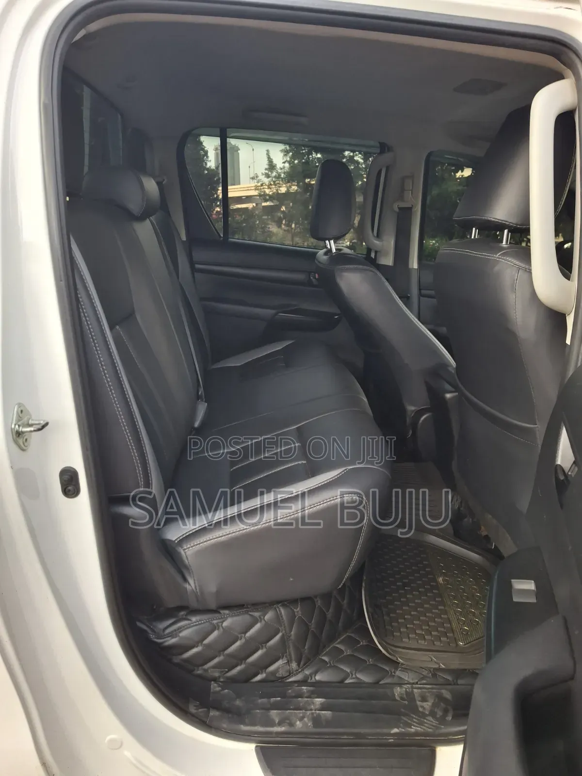 Toyota Hilux 2020 White