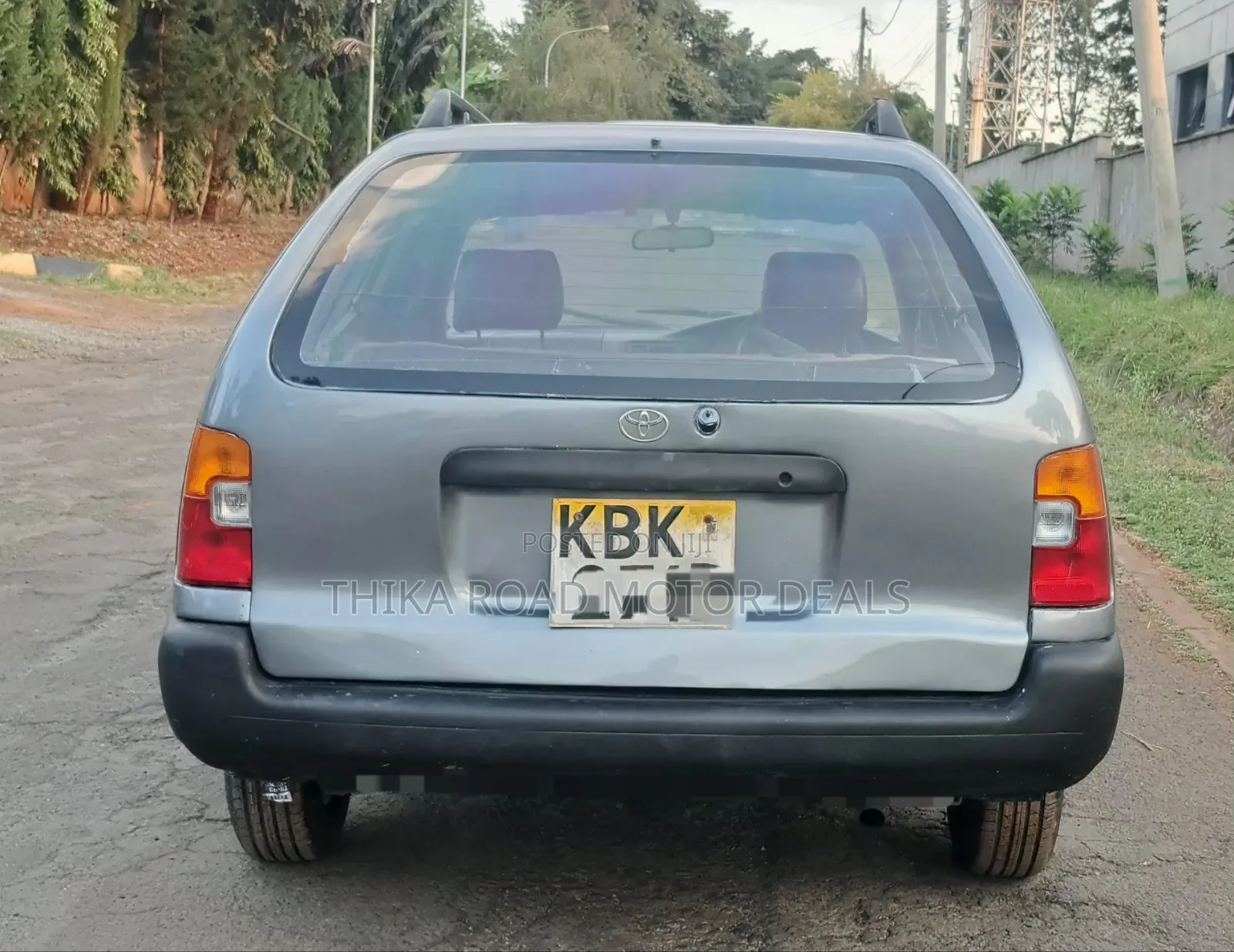 Toyota Corolla 2005 Gray