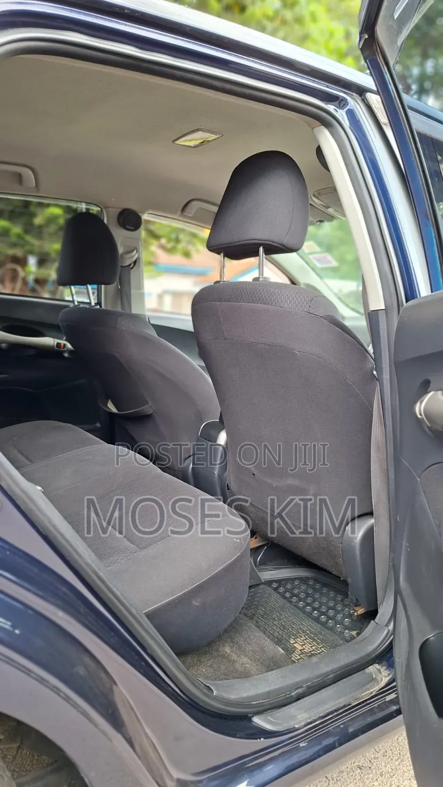 Toyota Auris 2010 Blue