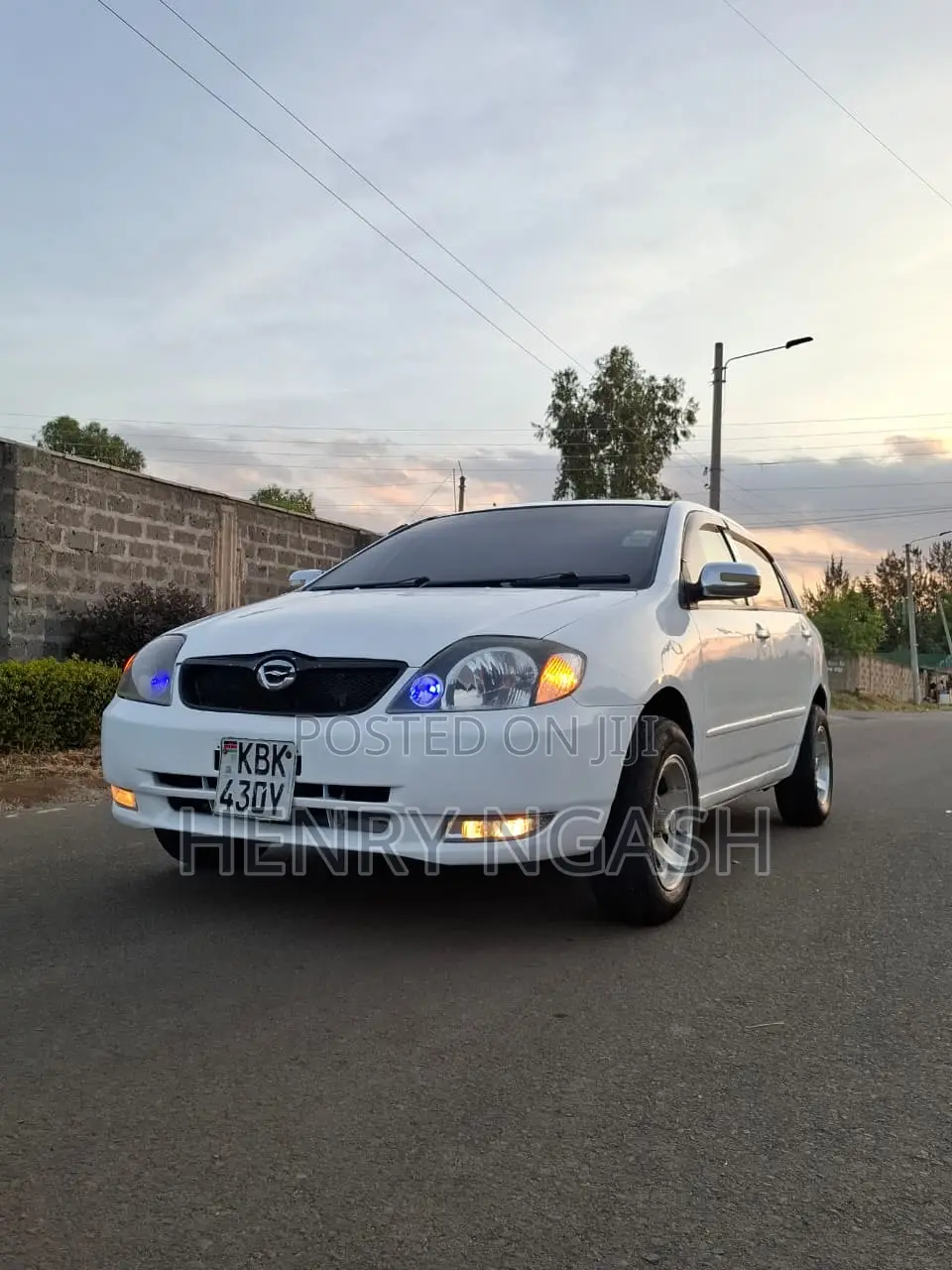 Toyota Corolla 2003 White