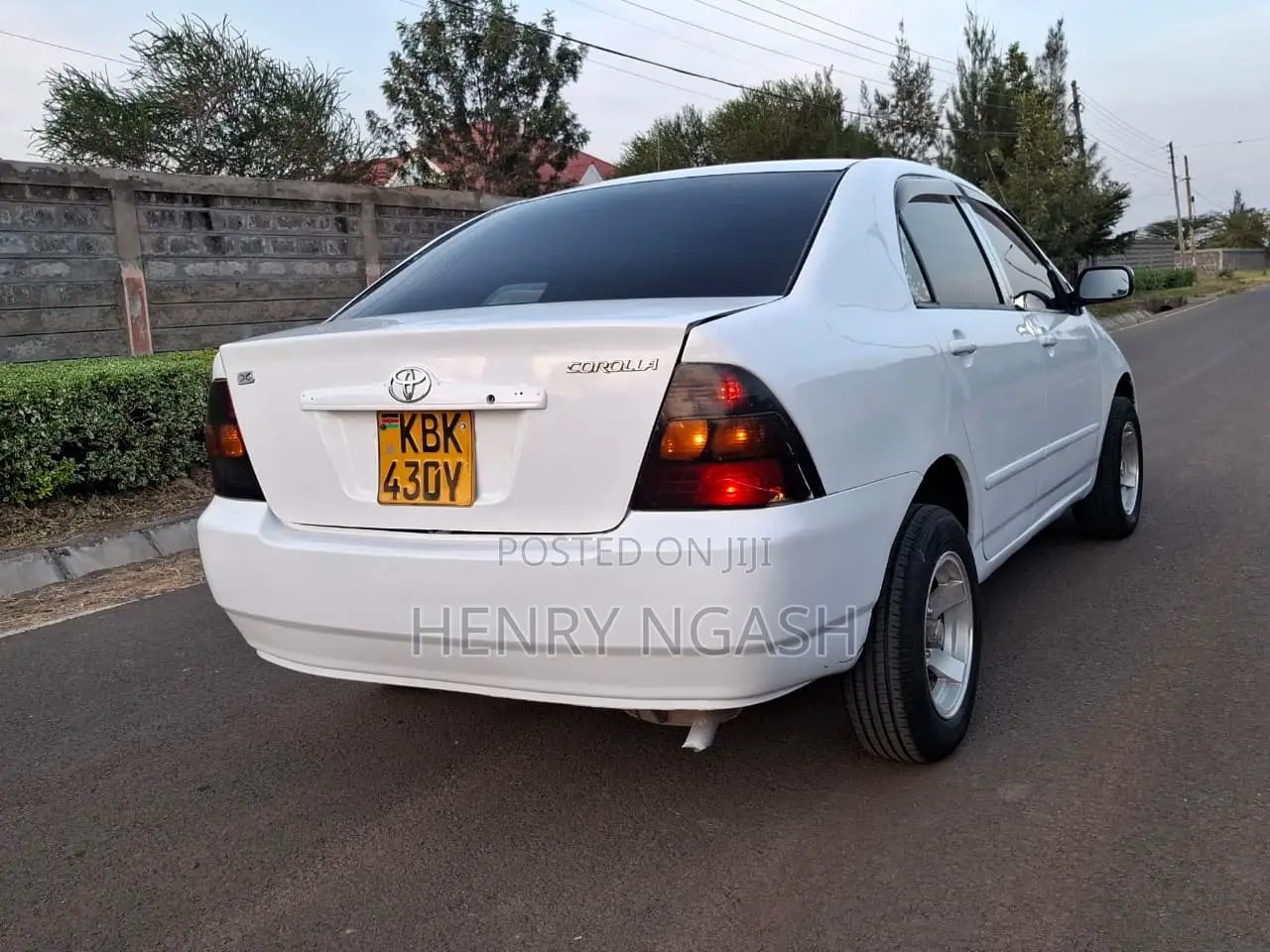Toyota Corolla 2003 White