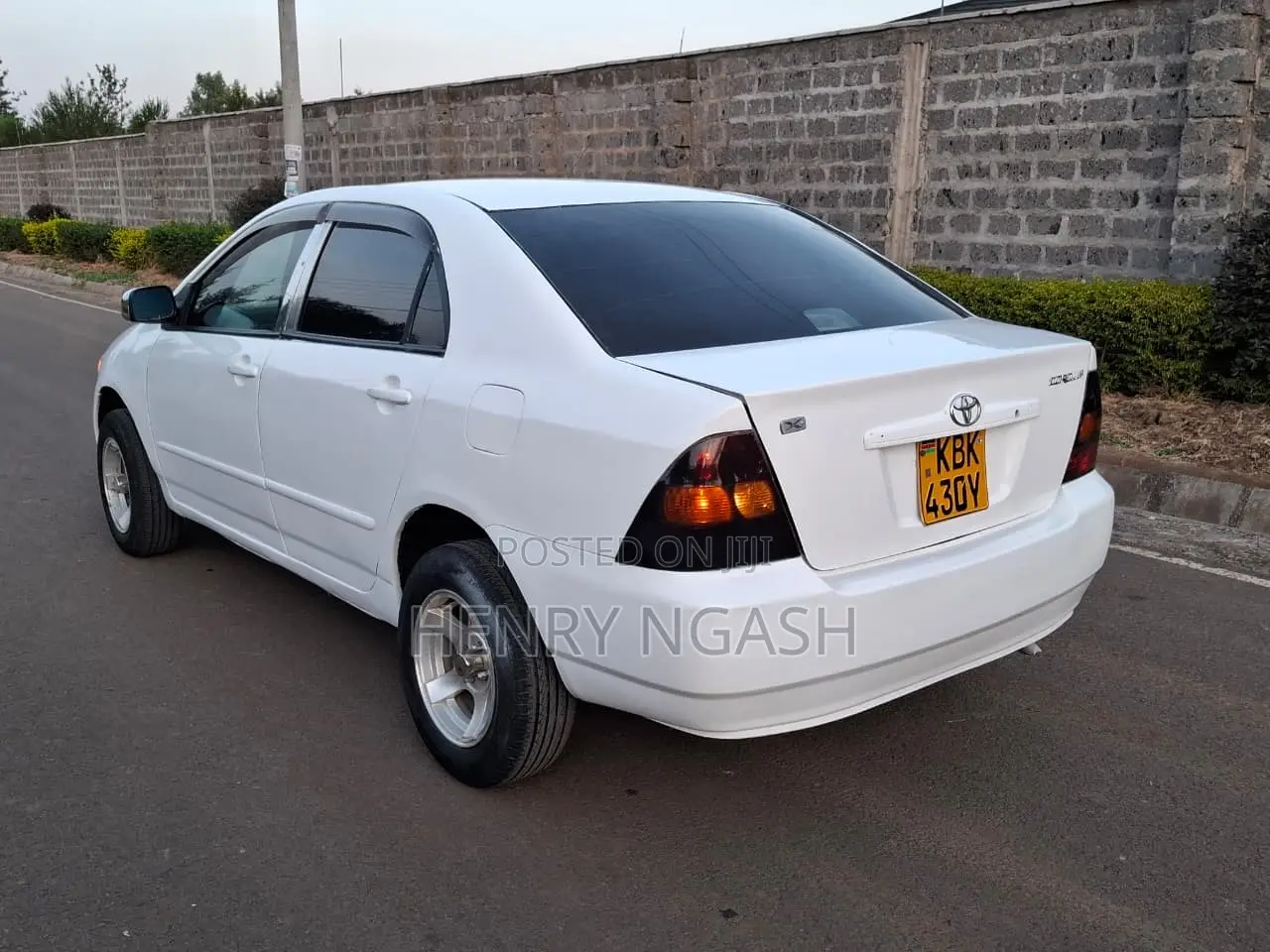 Toyota Corolla 2003 White