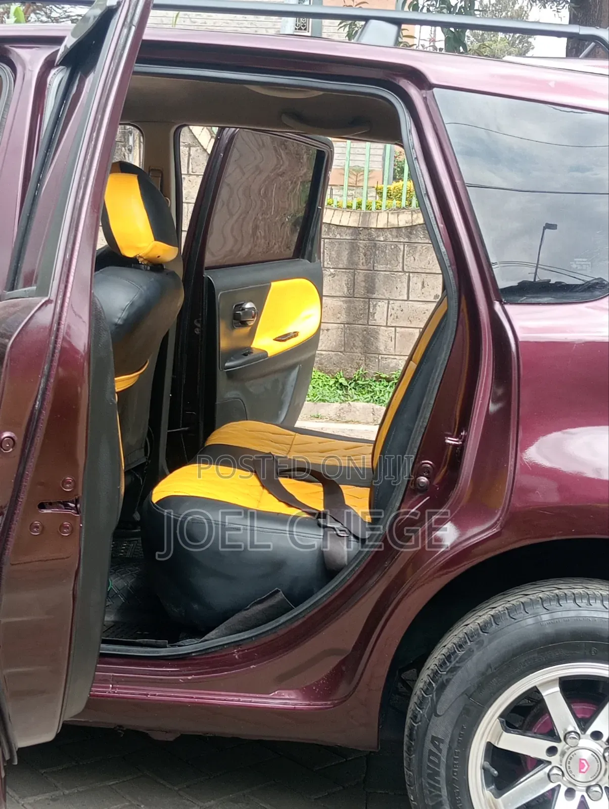 Nissan Note 2011 Maroon