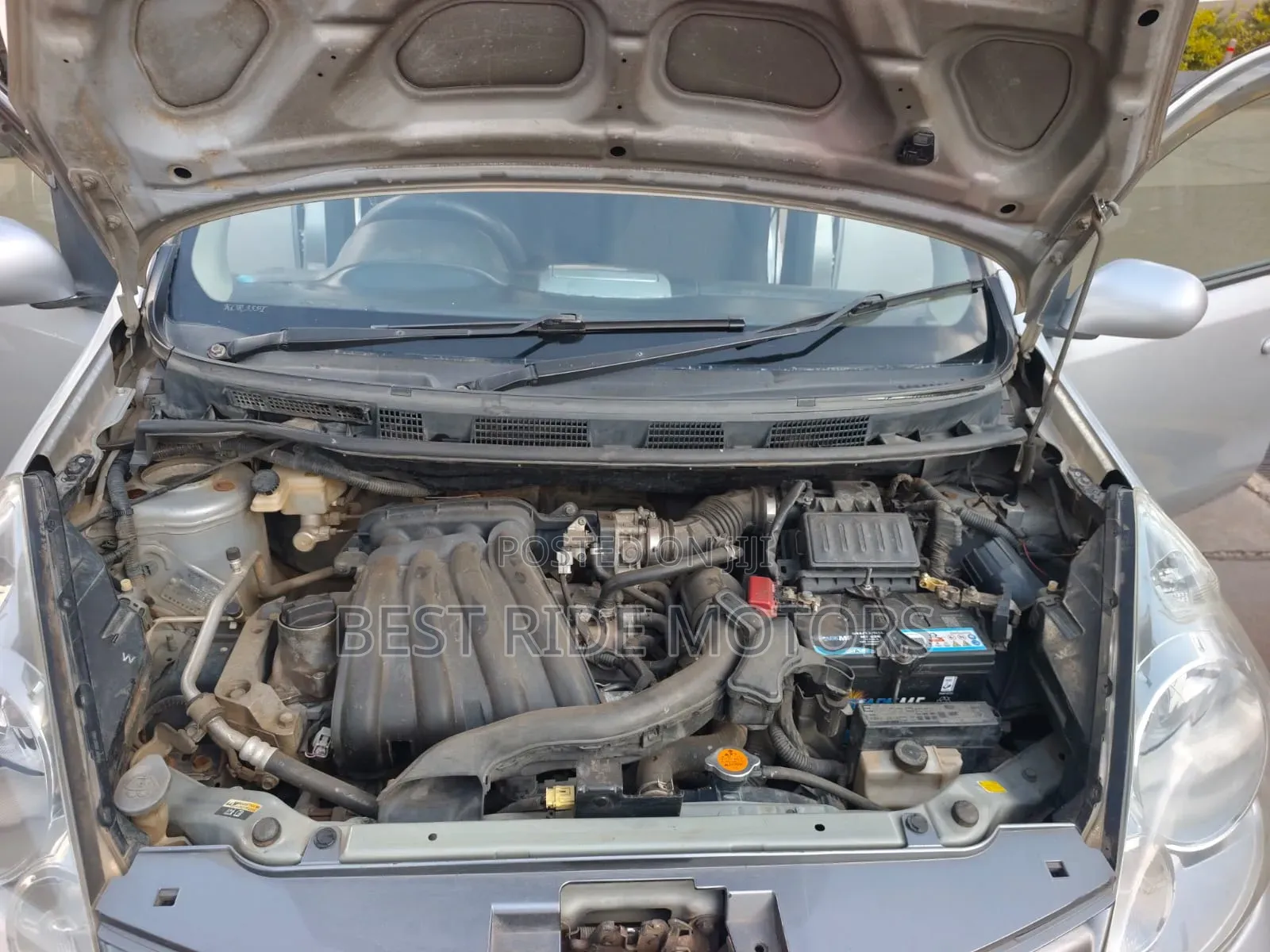 Nissan Note 2011 Silver