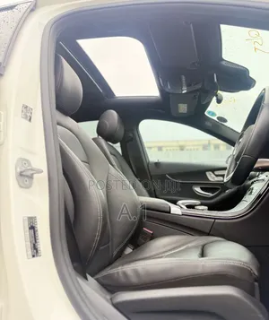 Mercedes-Benz C200 2019  White 