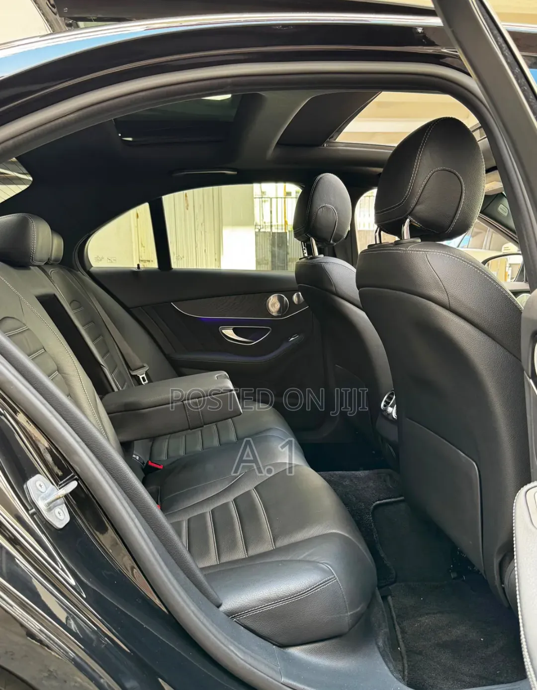 Mercedes-Benz C200 2019 Black