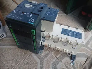 Siemens 3kc 250a Automatic Transfer Switch (Ats) New Open Box