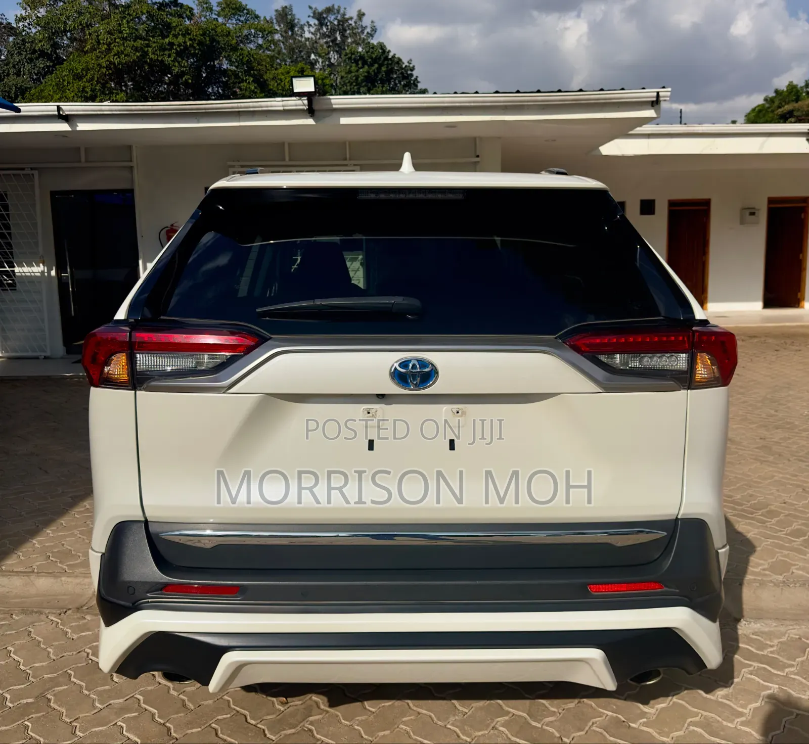 Toyota RAV4 2019 White
