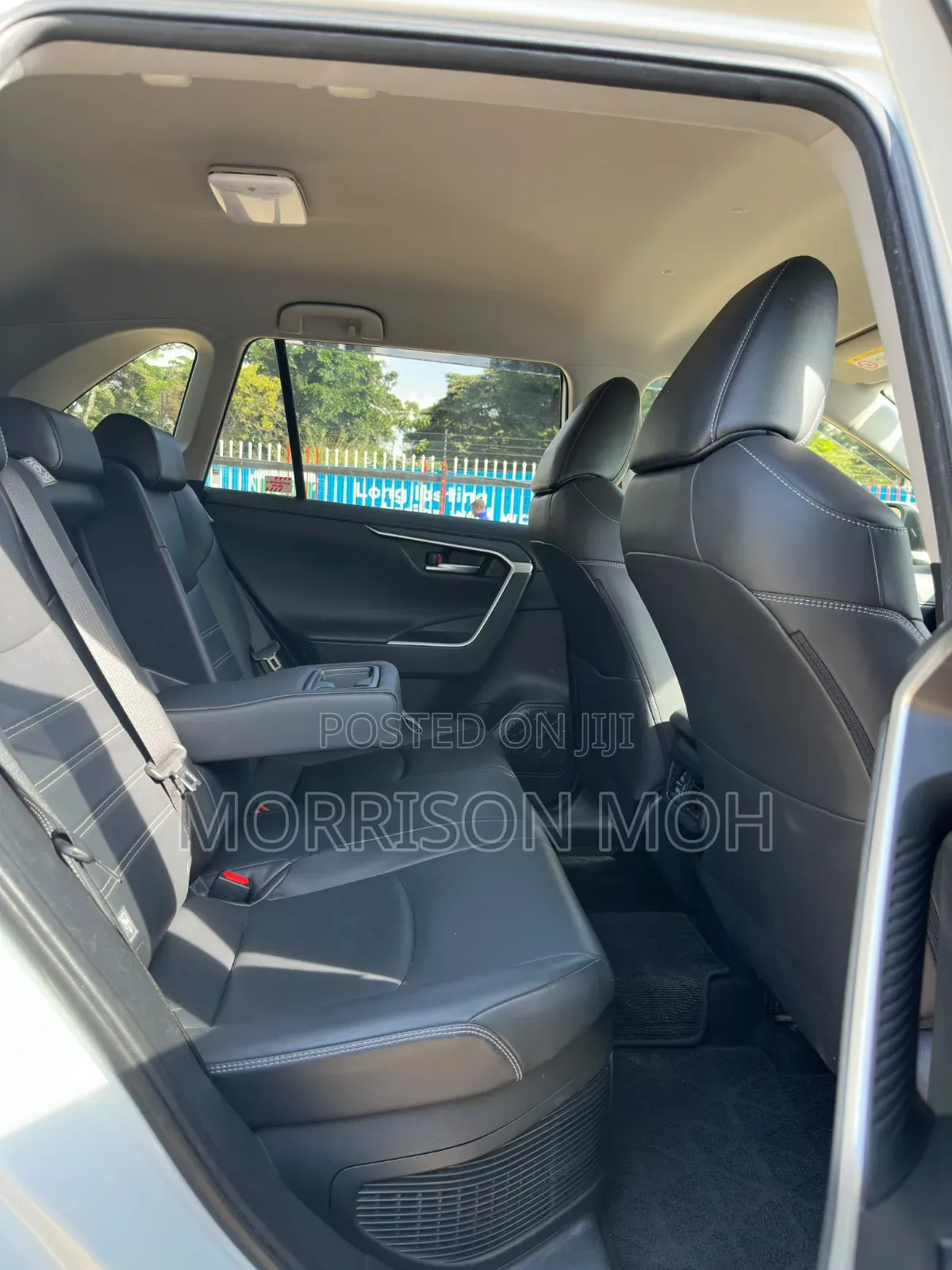 Toyota RAV4 2019 White