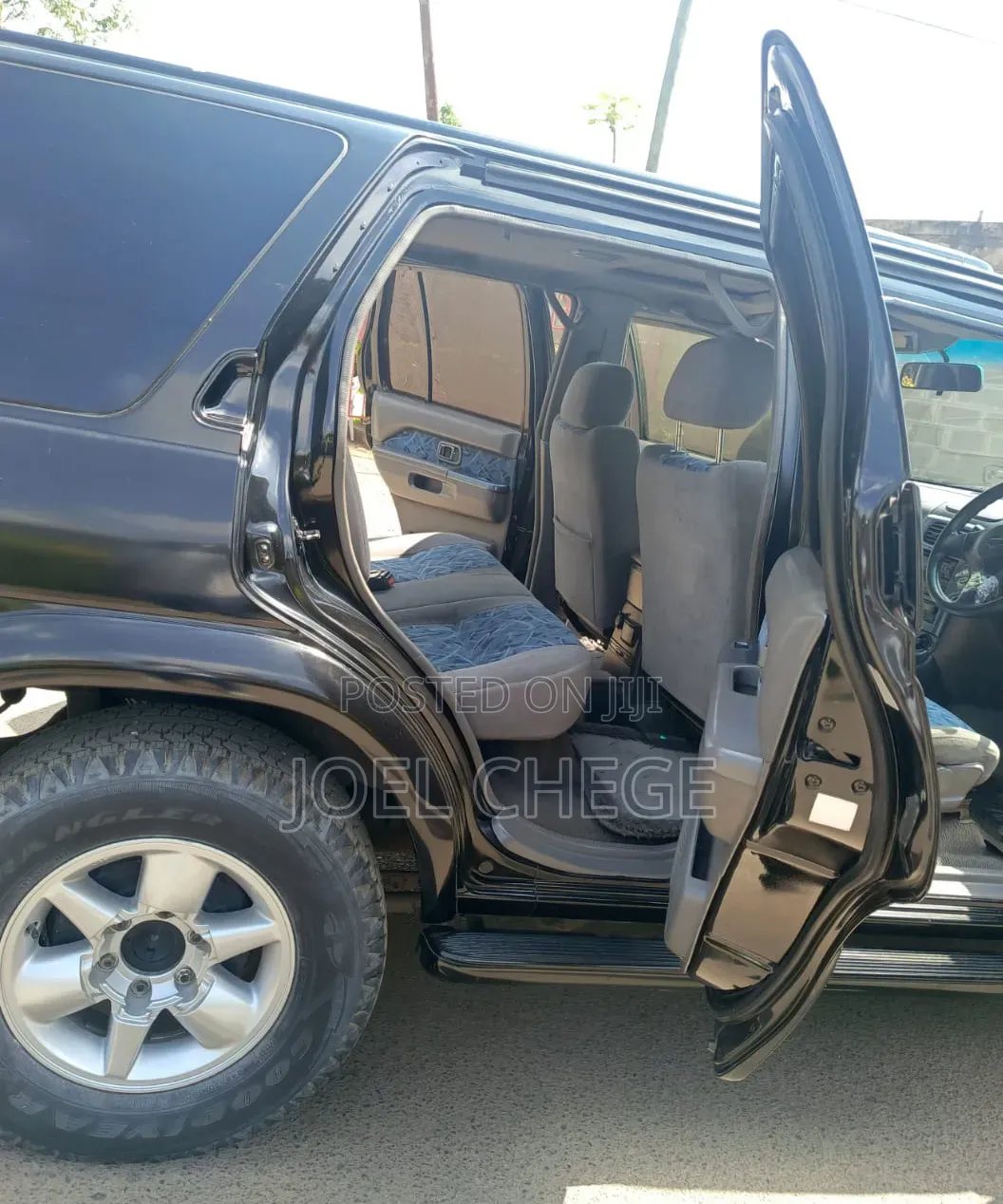 Nissan Terrano 2001 Black