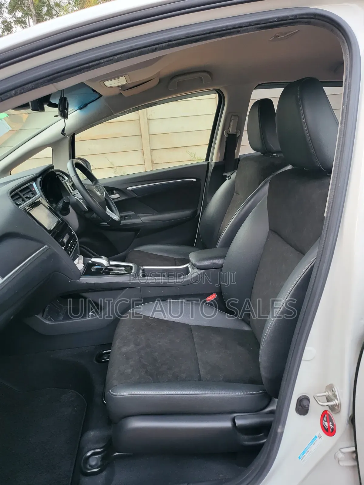 Honda Shuttle 2019 White