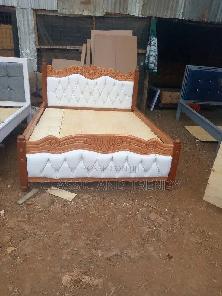 4x6 Elegant Mocket Bed
