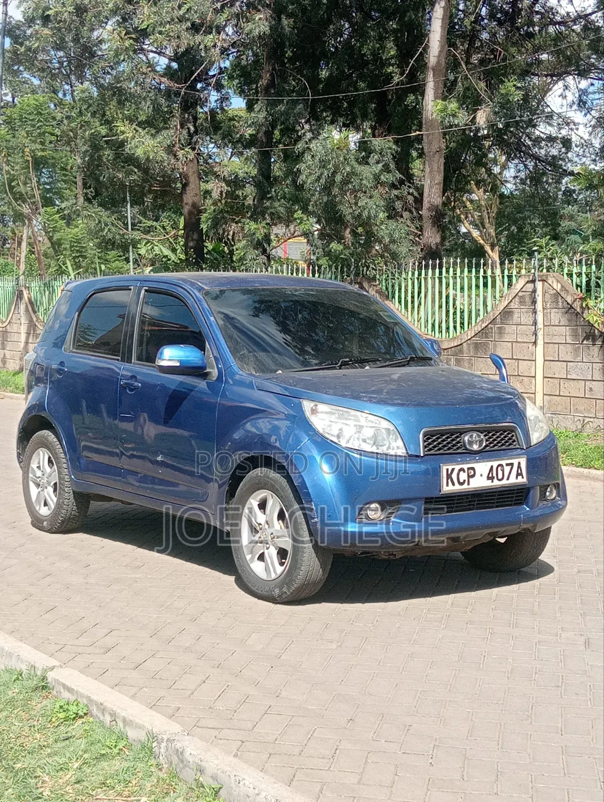 Toyota Rush 2010 Blue