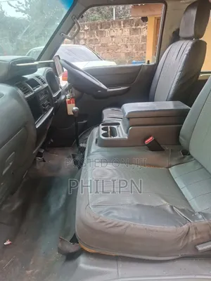 Mazda Bongo 2013 White