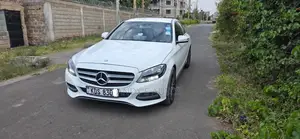 Mercedes-Benz C180 2014 White