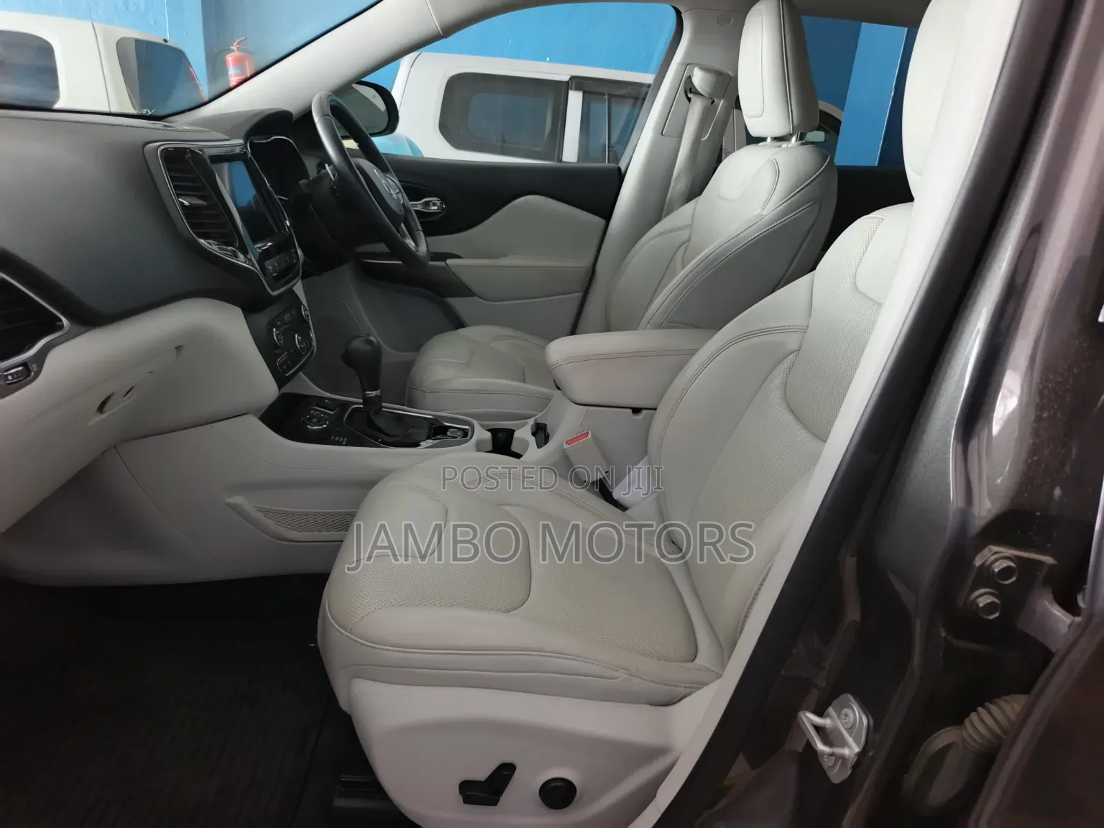 Jeep Cherokee Limited 4x4 2020 Gray