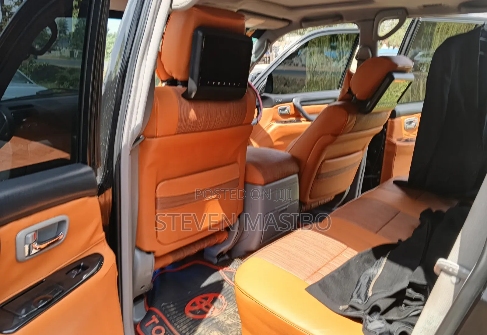 Toyota Land Cruiser 2005 Black