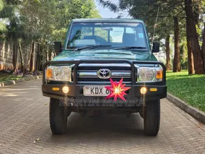 Toyota Land Cruiser 2003 Green