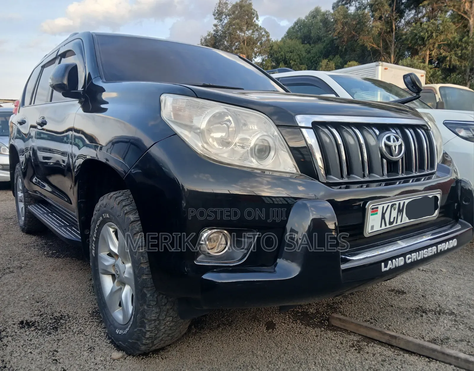 Toyota Land Cruiser Prado 2011 Black