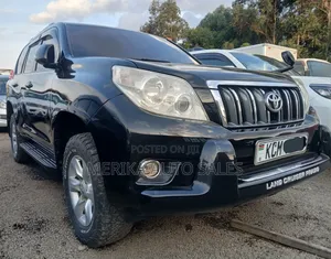 Toyota Land Cruiser Prado 2011 Black