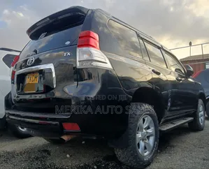 Toyota Land Cruiser Prado 2011 Black