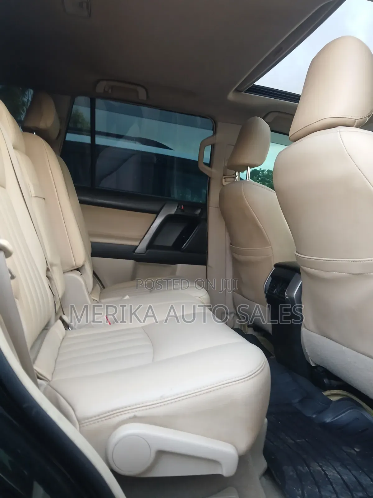 Toyota Land Cruiser Prado 2011 Black
