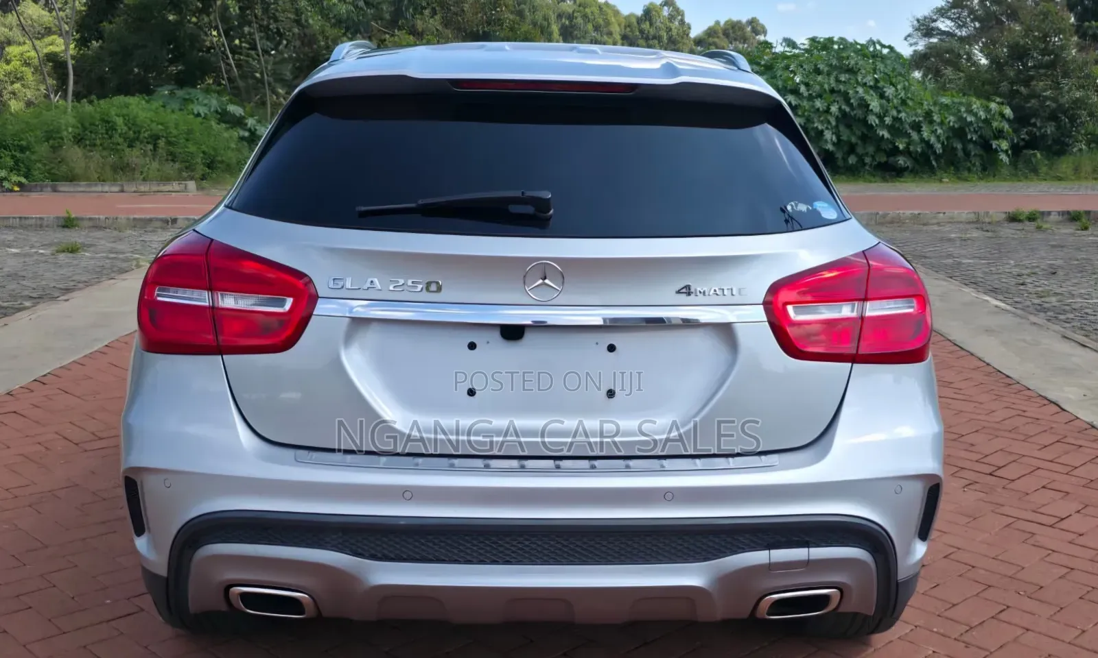 Mercedes-Benz GLA 250 2017 Gray