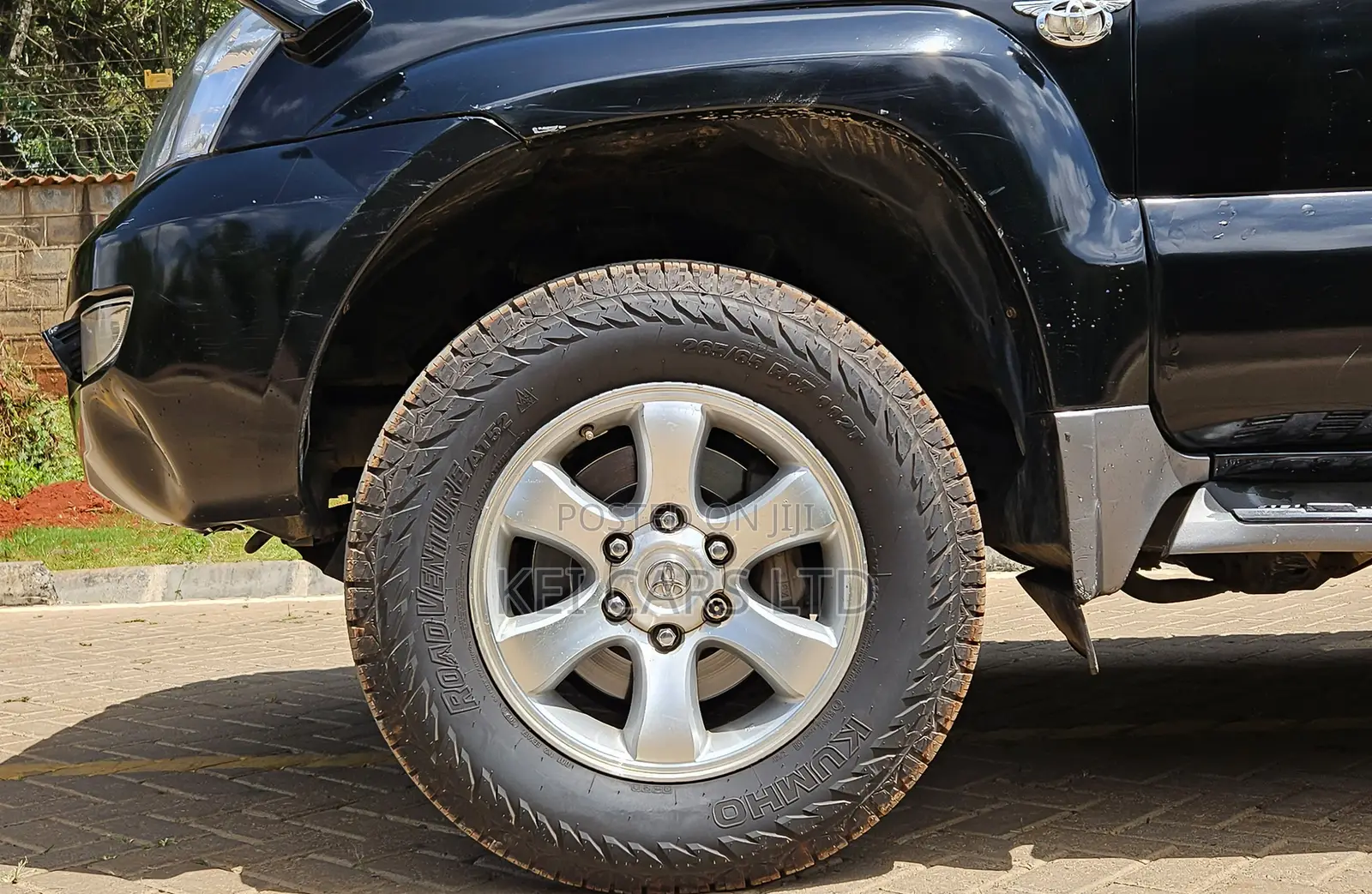 Toyota Land Cruiser 2009 Black