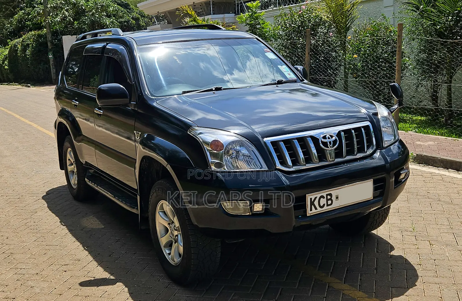 Toyota Land Cruiser 2009 Black