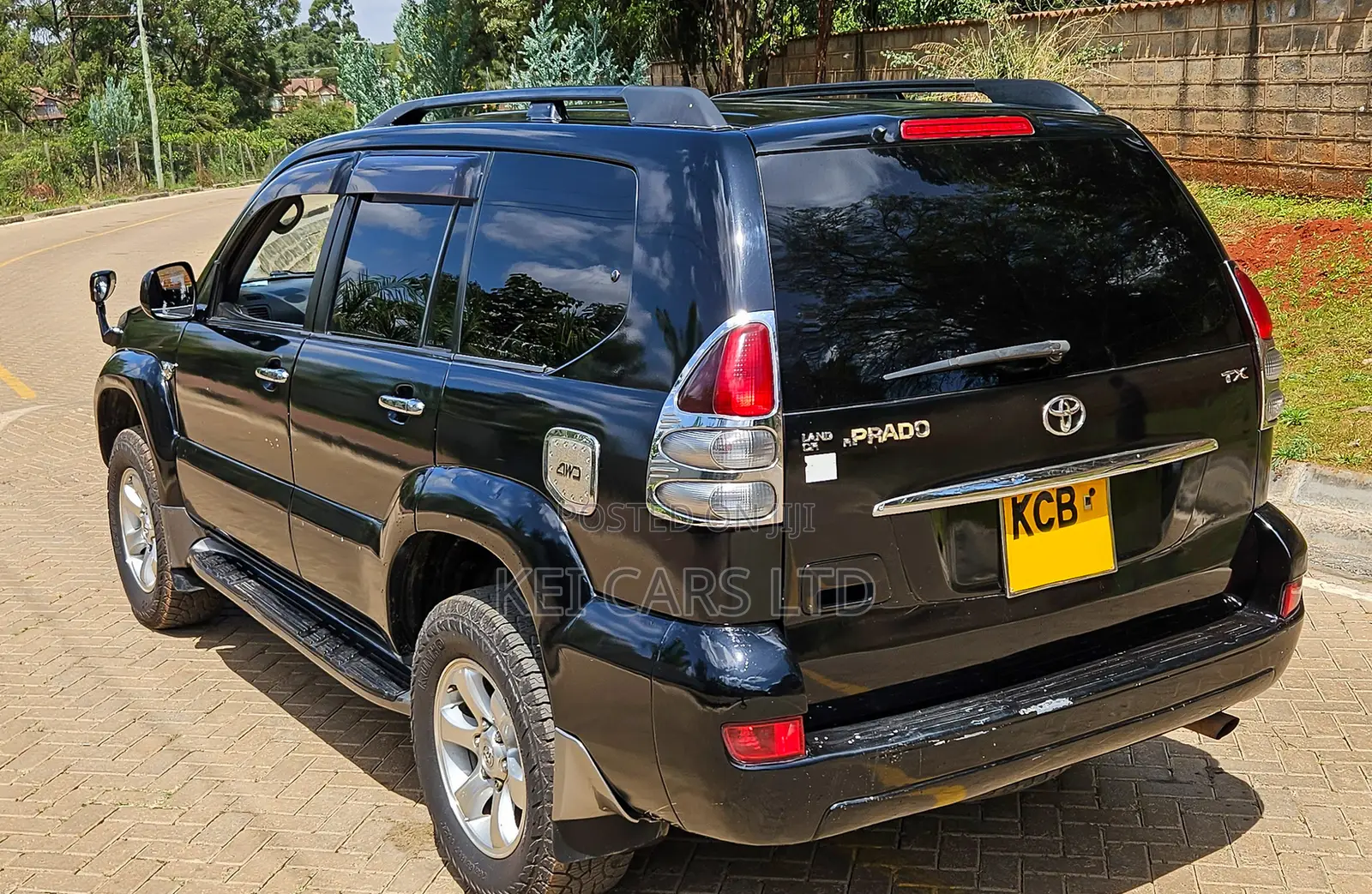 Toyota Land Cruiser 2009 Black