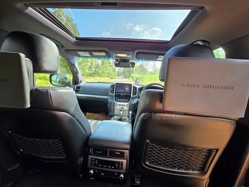 Toyota Land Cruiser 2020 Black