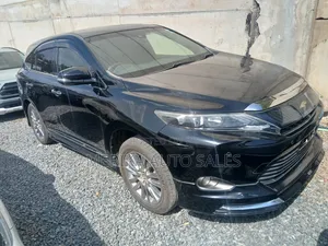 Toyota Harrier 2017 Black