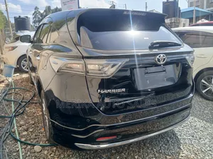 Toyota Harrier 2017 Black