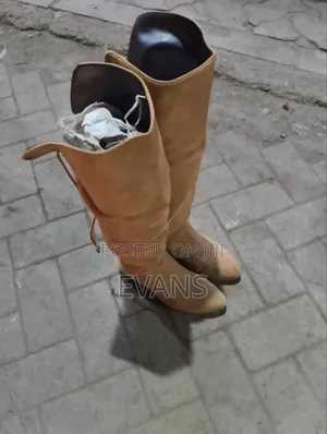 Ladies Shoes