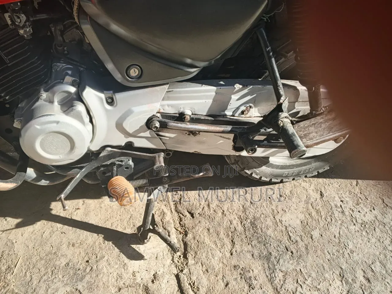 Bajaj Boxer 150 UG 2022 Red