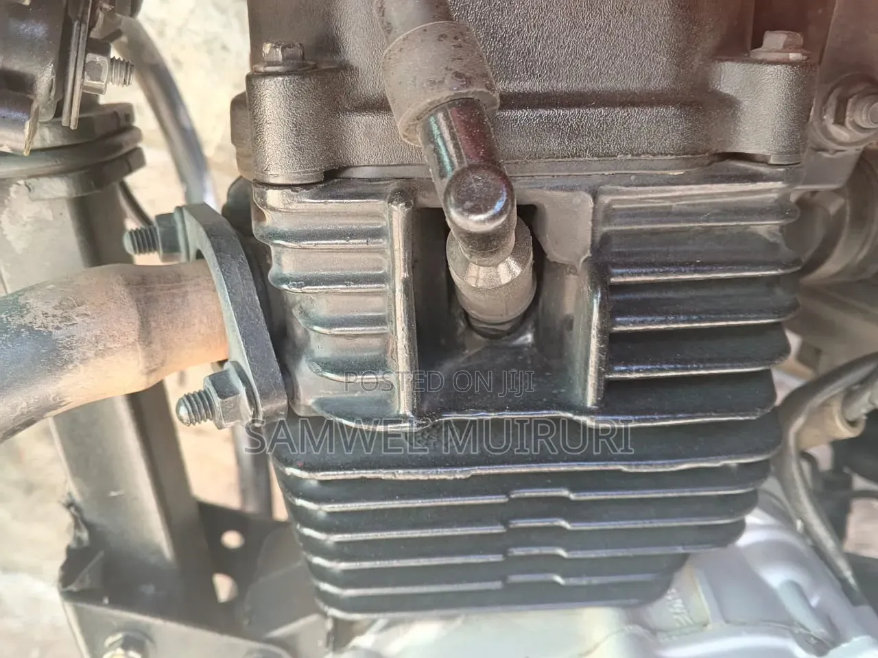 Bajaj Boxer 150 UG 2022 Red