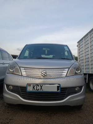 Suzuki Solio 2012 Silver