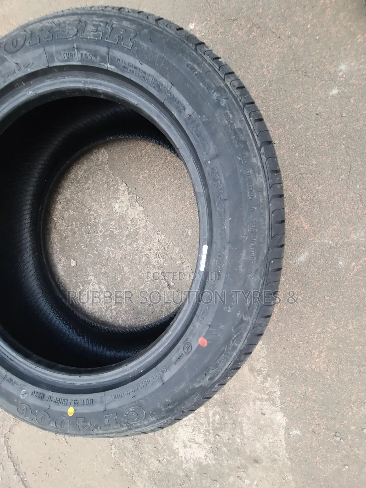 225 /55 R18 Comforser Tyres 102w Cf4000
