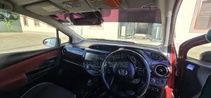 Toyota Vitz 2017 Maroon