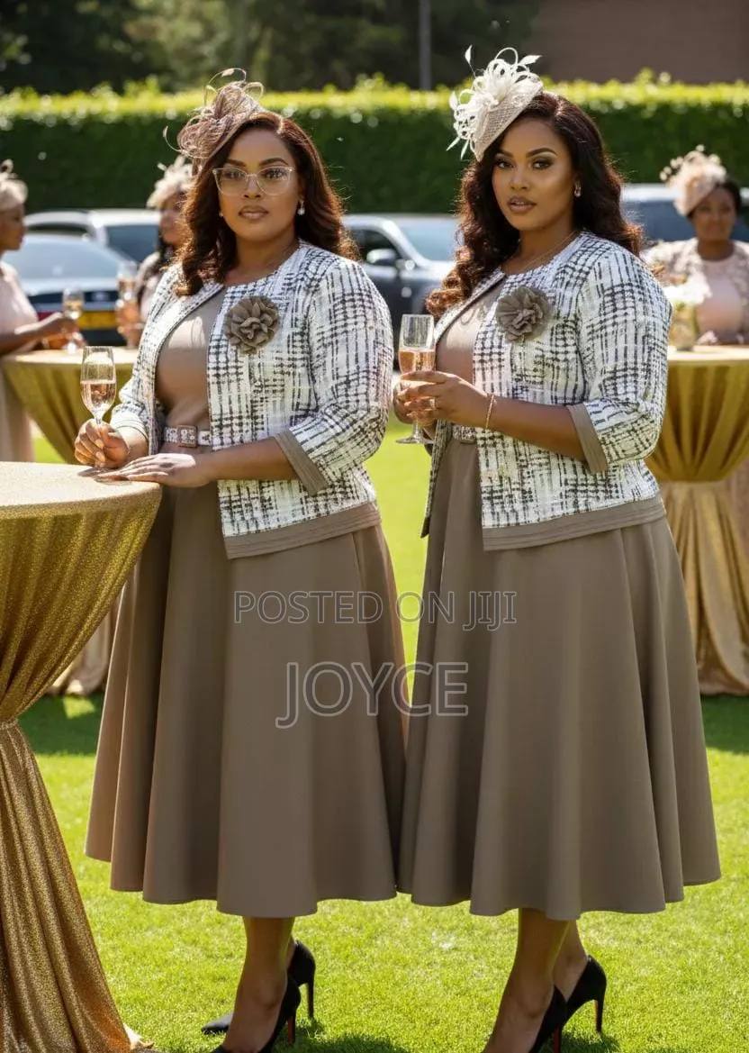 Plain Circular Dress With Flowered Coat