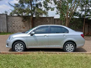 Toyota Axio 2013 Silver