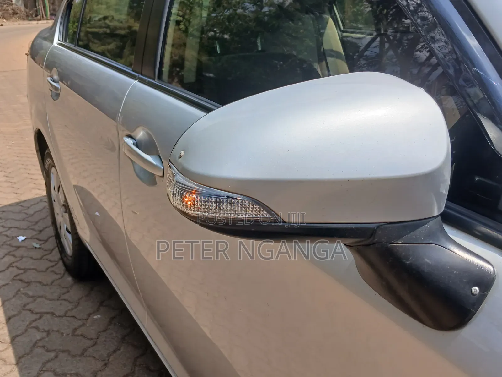 Toyota Axio 2013 Silver
