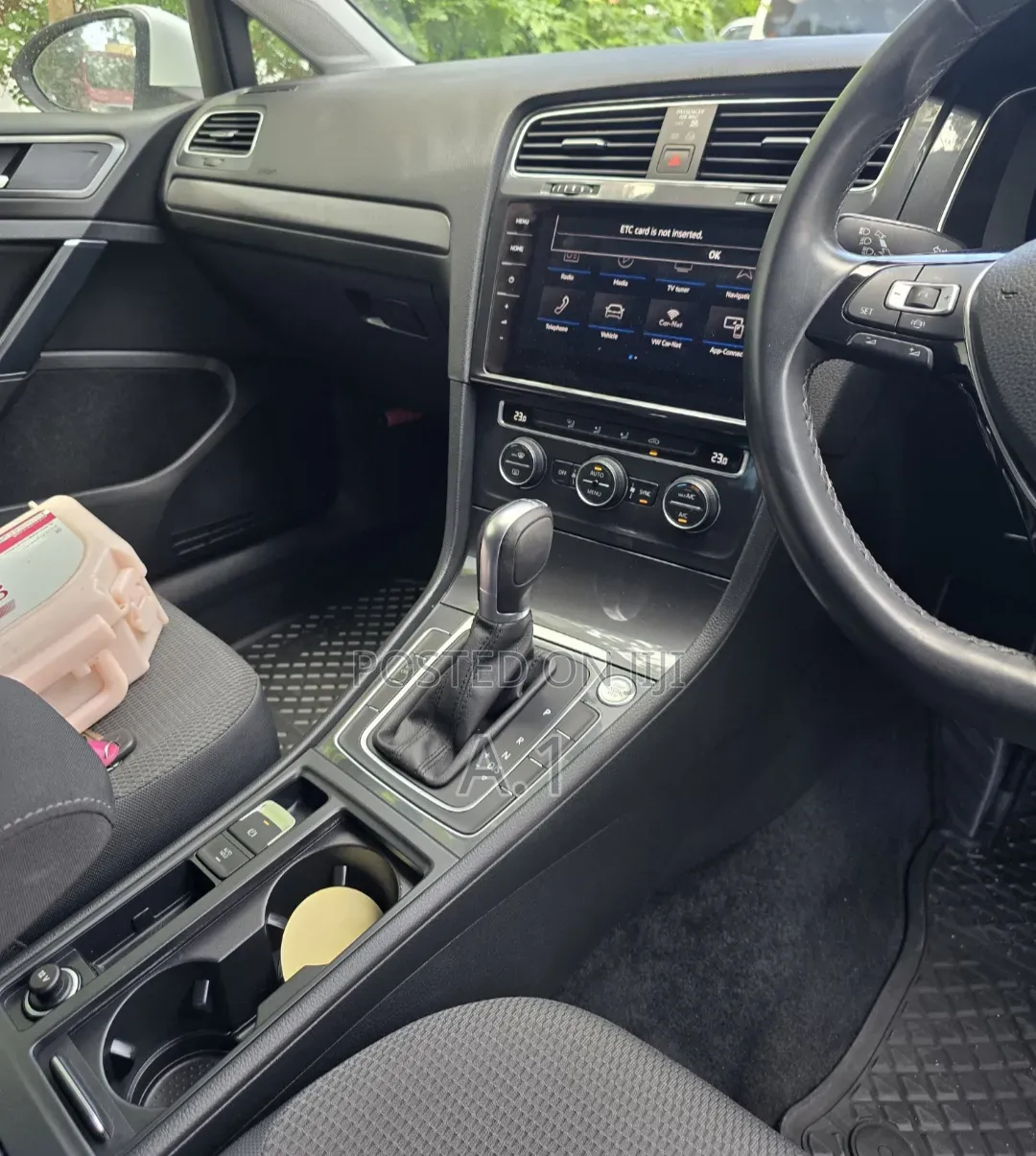 Volkswagen Golf 2019 White