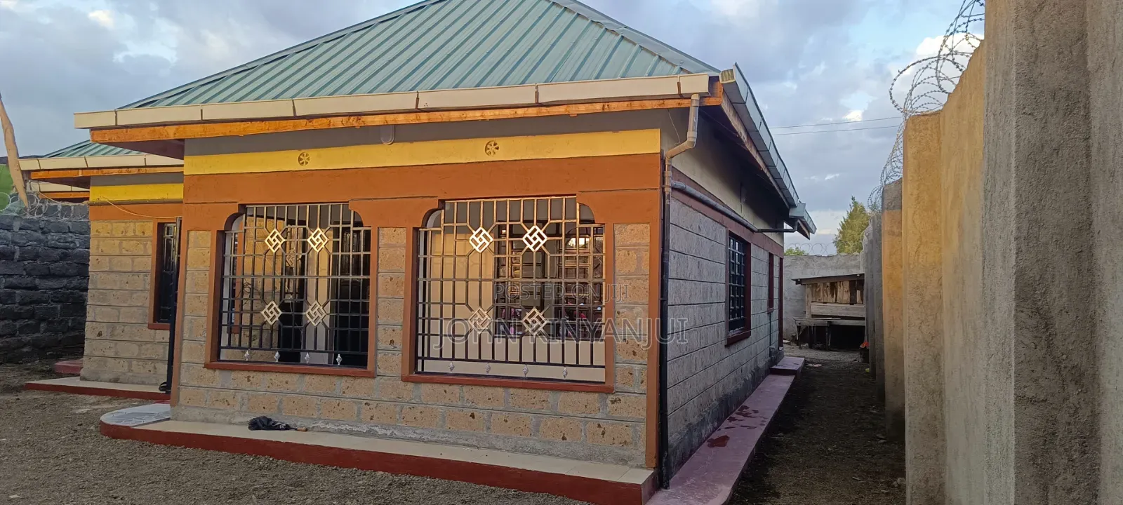 3bdrm House in Mzee Wanyama for sale